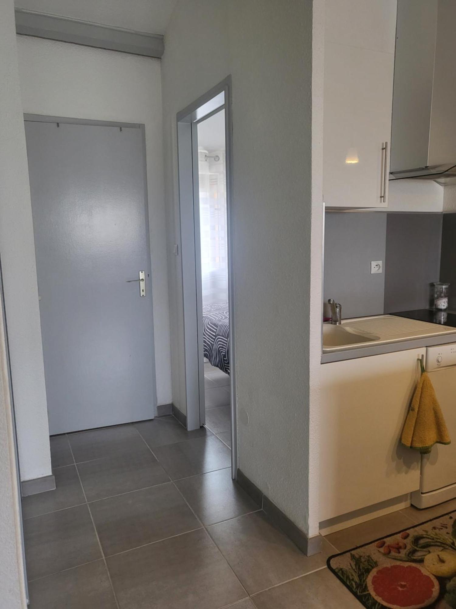 Bel Appartement A 300 Metres De La Plage +Parking 瓦尔拉普拉日 外观 照片